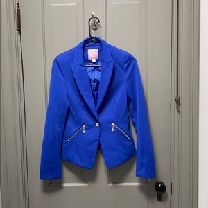 Vibrant blue blazer